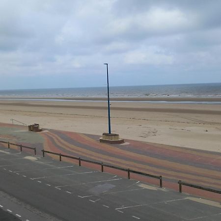 Appartement Bray-Dunes, 3 Pieces, 4 Personnes - Fr-1-661-2 ภายนอก รูปภาพ